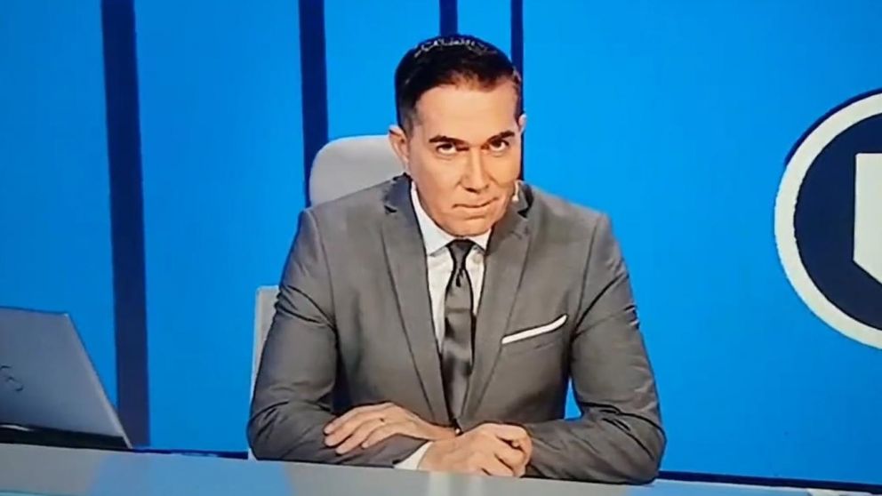 Rodolfo Barili y el emotivo anuncio de despedida en el noticiero de Telefe.