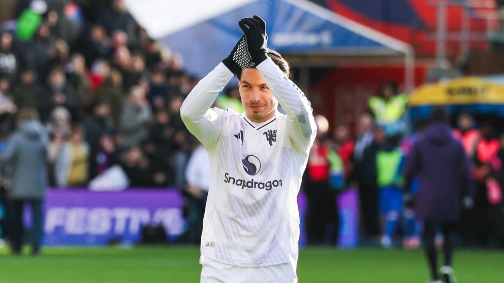 Lisandro Martínez volvió a jugar luego de 10 meses de baja en la victoria del Manchester United ante Crystal Palace