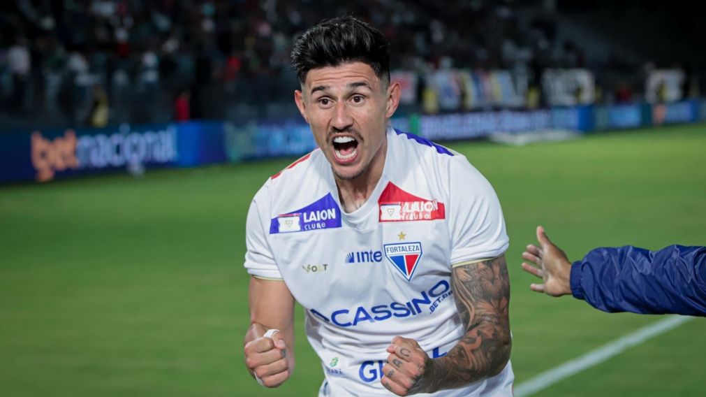 El inmejorable presente de Adam Bareiro en Fortaleza que le da bronca a todo River