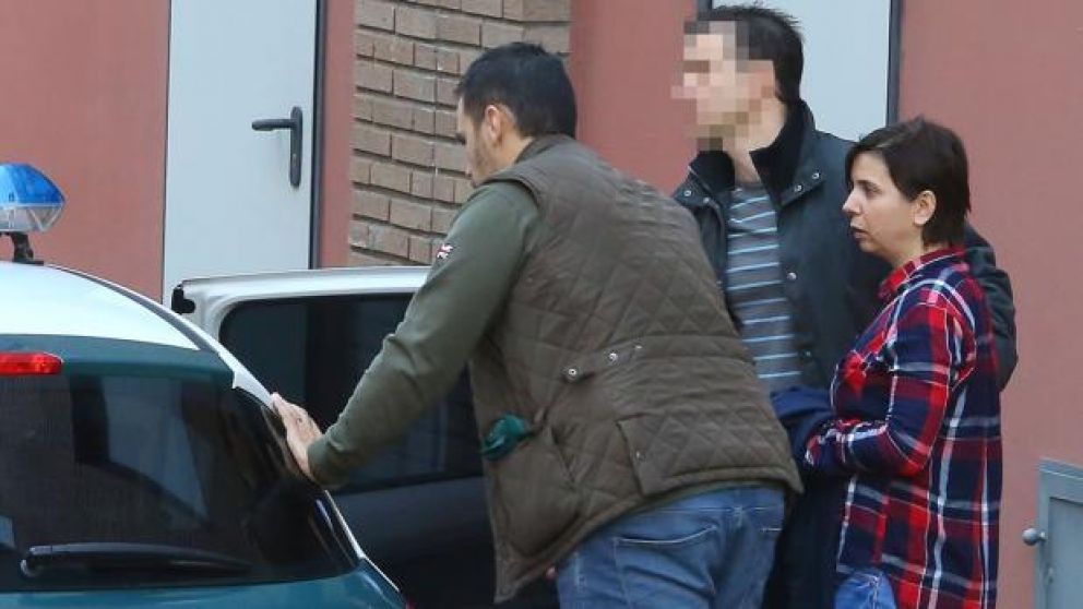 Fingió su violación.