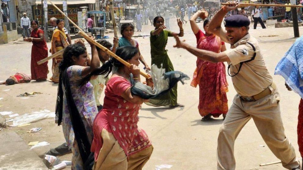 La policía no puede parar la escalada de violencia en el país.