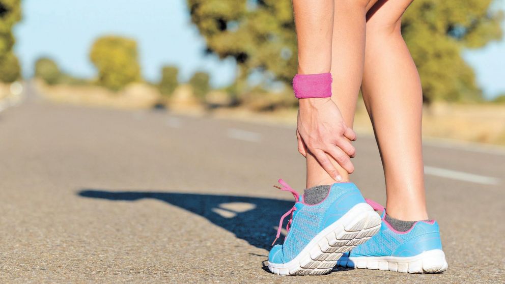 Si se confirma el diagnóstico de fascitis plantar el reposo es fundamental.