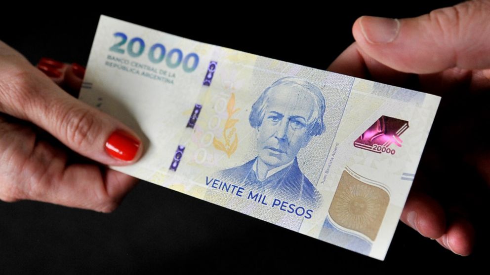 Bono para jubilados: en abril, ¿qué beneficiarios de la ANSES lo cobrarán completo y quiénes no?