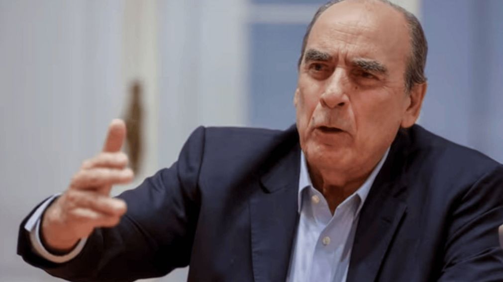 Guillermo Francos rectificó sus dichos sobre el rol de Victoria Villarruel en la vinculación de Spagnuolo con La Libertad Avanza.