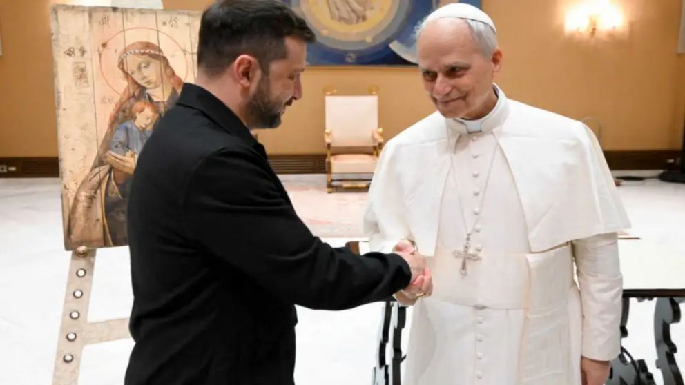 El encuentro entre el mandatario ucraniano y el sumo pontífice en mayo de este año.