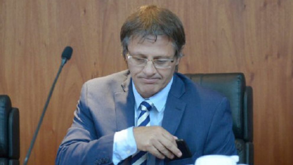 El juez Ismael Manfrín fundó su excusación en la relación entre el ataque y su participación.