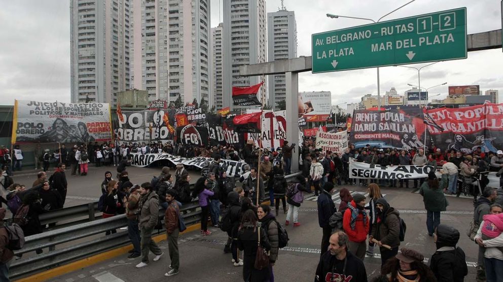 El puente Pueyrredón estará cortado por el partido de izquierda Nuevo MAS. (Archivo)