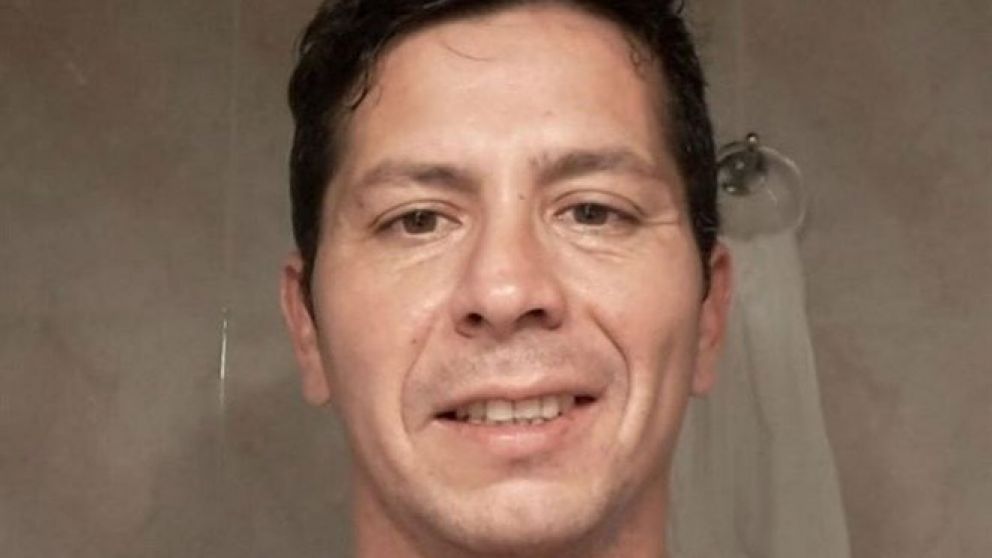 El femicida no tiene escrúpulos y busca pareja en Tinder.