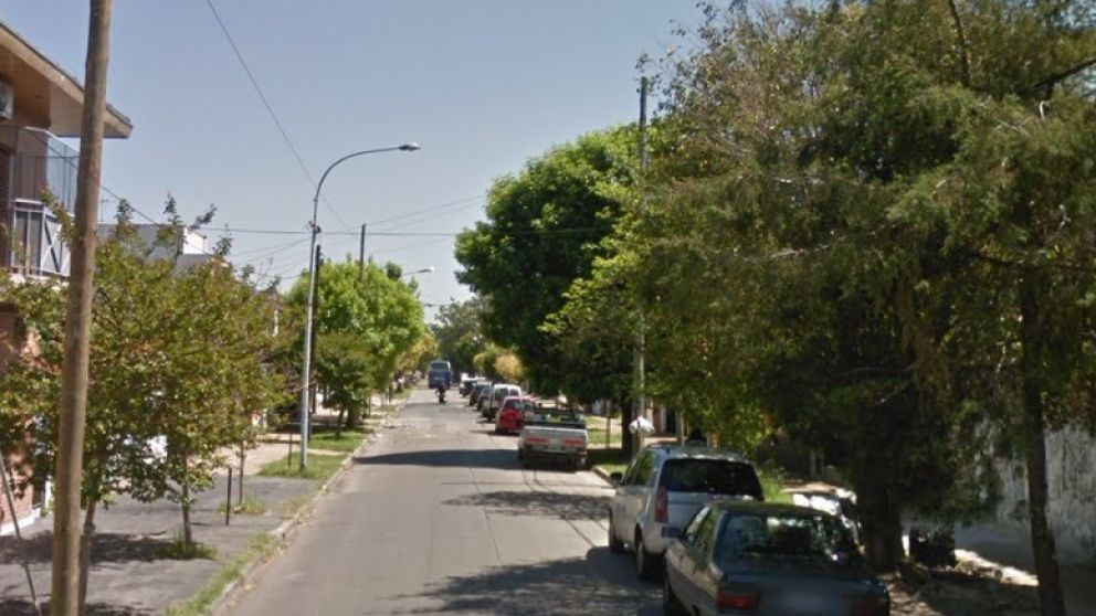 El hecho se produjo en este vecindario, en el noroeste del conurbano bonaerense. (Google Street View)
