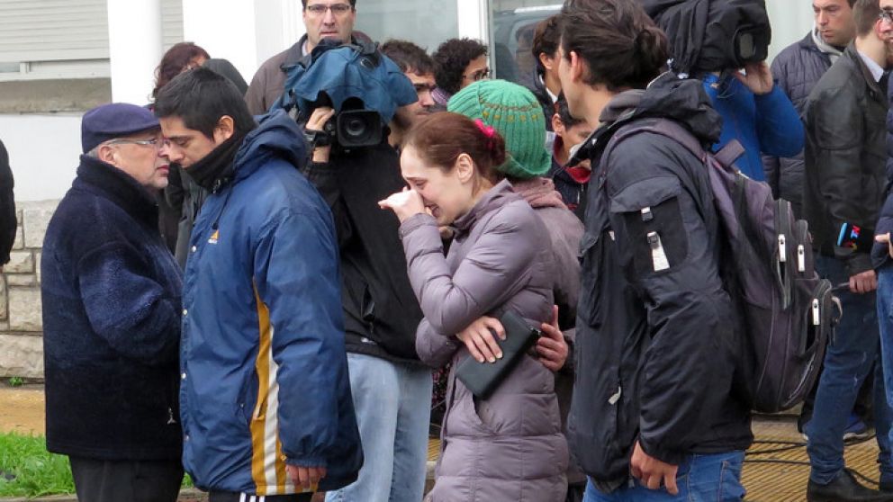 Los familiares se reunieron con el juez Lleral, quien les detalló el estado de la búsqueda.
