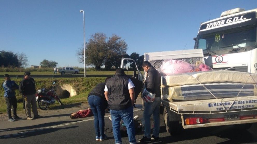 El caballo suelto casi provoca una tragedia en la Circunvalación de Rosario (foto: Aire de Santa Fe)