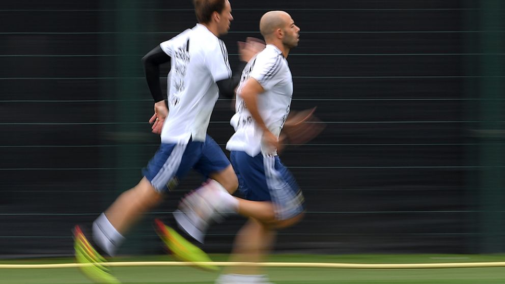 Los intensos entrenamientos, habr�an agotado a varios de los jugadores. (AFP)