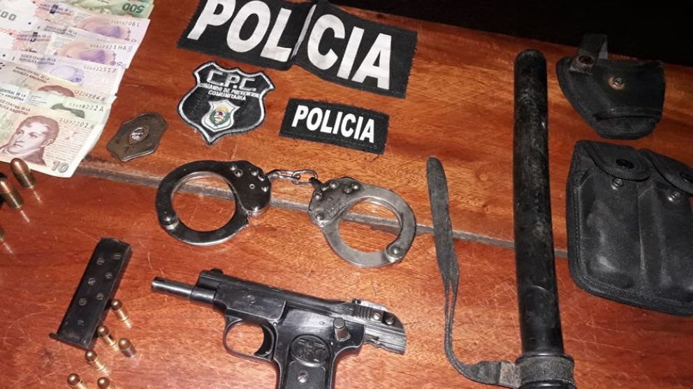 Alguno de los objetos secuestrados en Avellaneda.