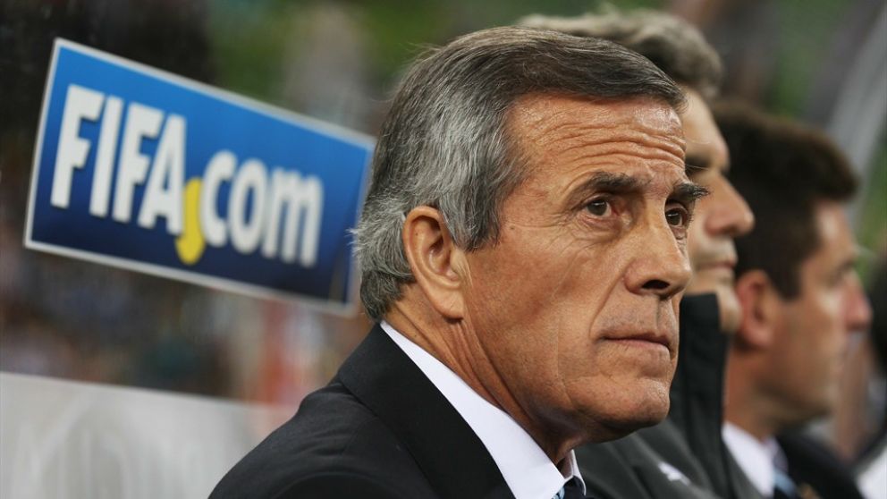 El "Maestro". Dirigirá por cuarta vez a la selección uruguaya en un mundial de fútbol. (Gentileza es.fifa.com)