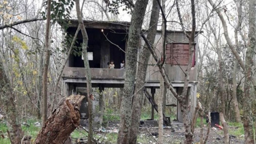 En este hogar precario viv�an los 5 hermanos.
