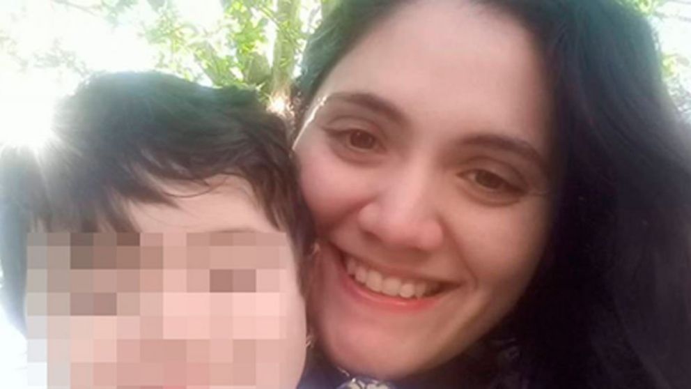 La enfermera apareció brutalmente asesinada.