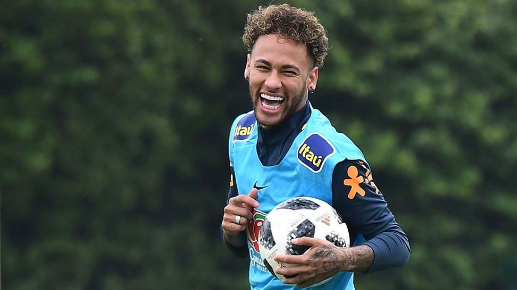 Ney esta cada día mejor de su lesión y confía en llegar bien a Rusia. (AFP)