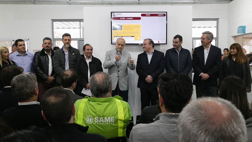 El intendente de Lanús, Néstor Grindetti, acompañado por autoridades provinciales y municipales encabezó la inauguración del Centro Regional de Licencias