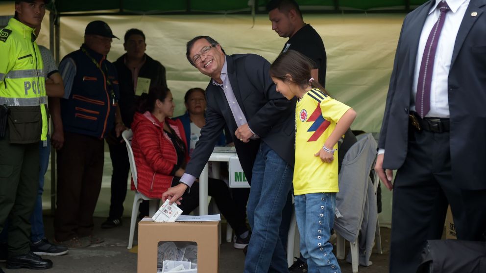Petro votó en Bogotá (AFP).