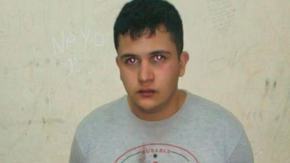 El apresado resultó ser miembro de la PFA.