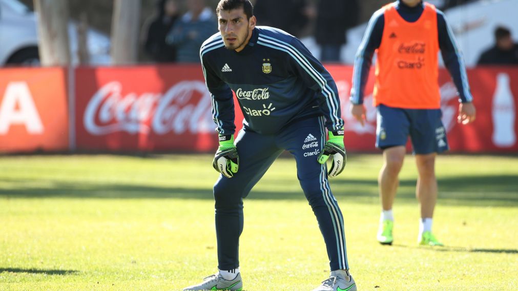 Nahuel Guzmán, el reemplazante de Sergio Romero entre los 23 de Sampaoli.