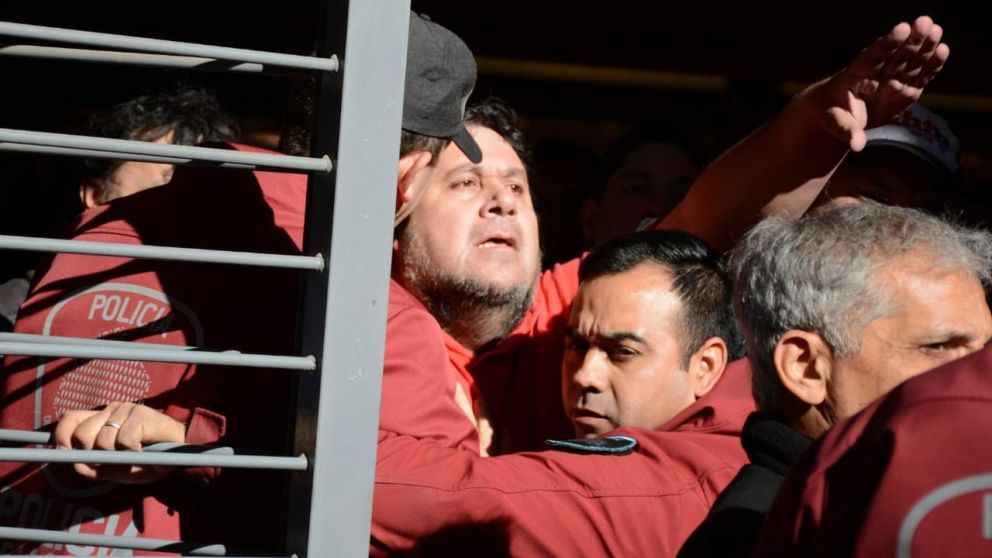 El secretario adjunto de Agtsyp es hipertenso y diábetico.