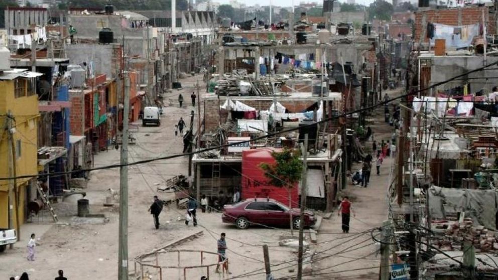 Una nena atropellada por la policía, un herido de bala y locura en la Villa 31