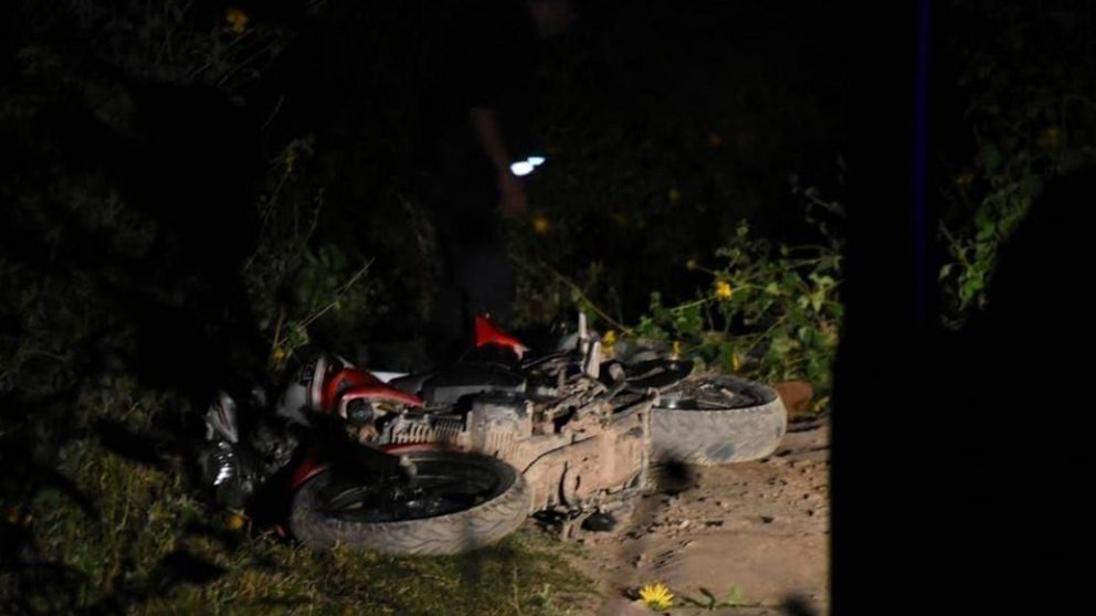 Así fue encontrada la moto de los argentina fusilados en aparente ajuste de cuentas. (eltribuno.com)