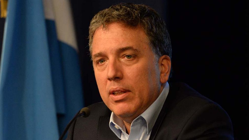 Nicol�s Dujovne asumir� sus nuevas responsabilidades sin dejar su cargo como ministro de Hacienda.