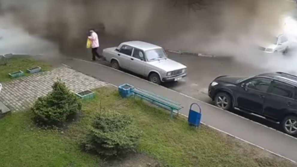 La mujer no sufrió heridas.