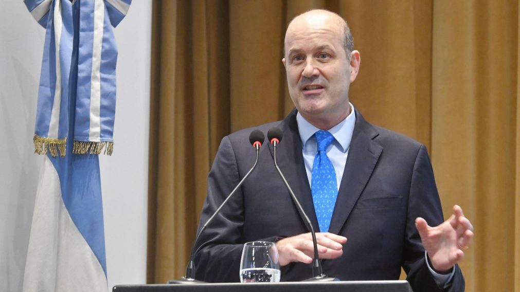  Federico Sturzenegger respald� el proyecto de Reforma Laboral tras la media sanci�n que obtuvo en el Senado.