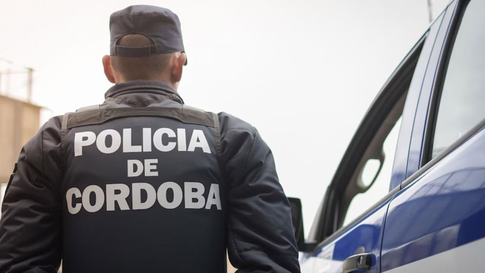 Detuvieron a un joven de 19 años acusado de grooming y amenazas.