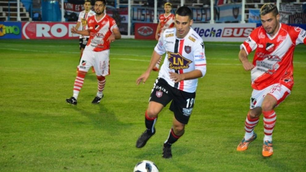 Deportivo Maipú enterró a Chacarita y lo sacó de la Copa Argentina