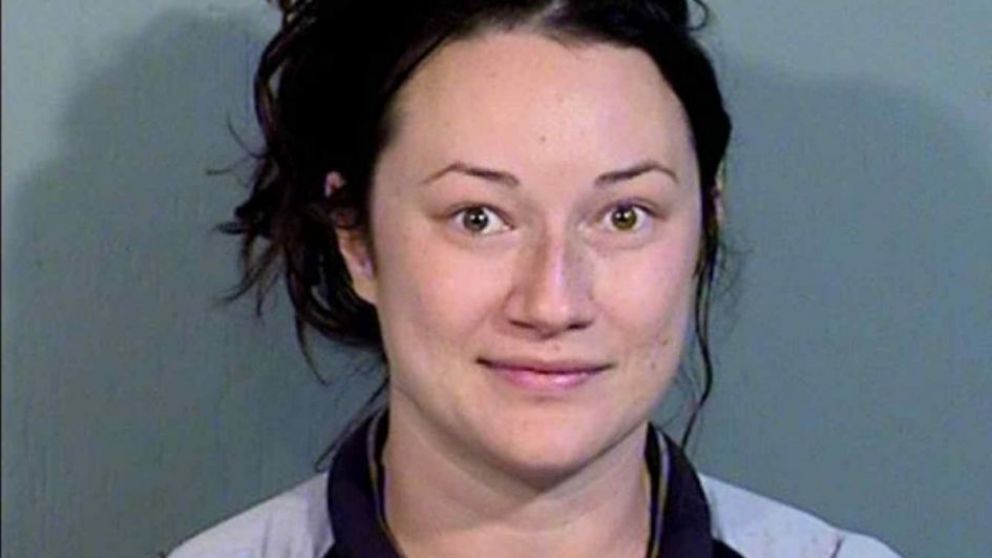 Una mujer le envió 500 mensajes por día a un hombre tras su primera cita.