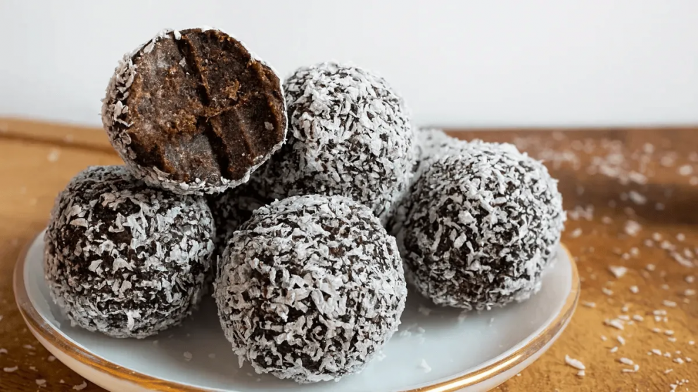 El secreto para un postre de categoría sin harinas ni azúcar: cómo preparar unas exquisitas trufas de chocolate