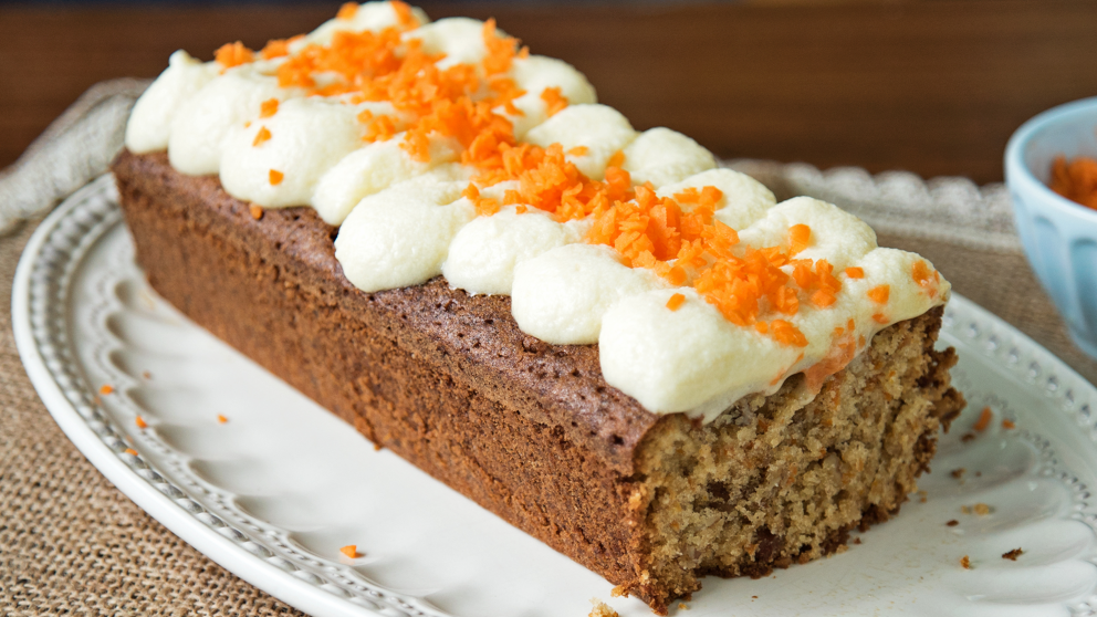 Receta para hacer un budín de zanahoria esponjoso, húmedo y muy rico.