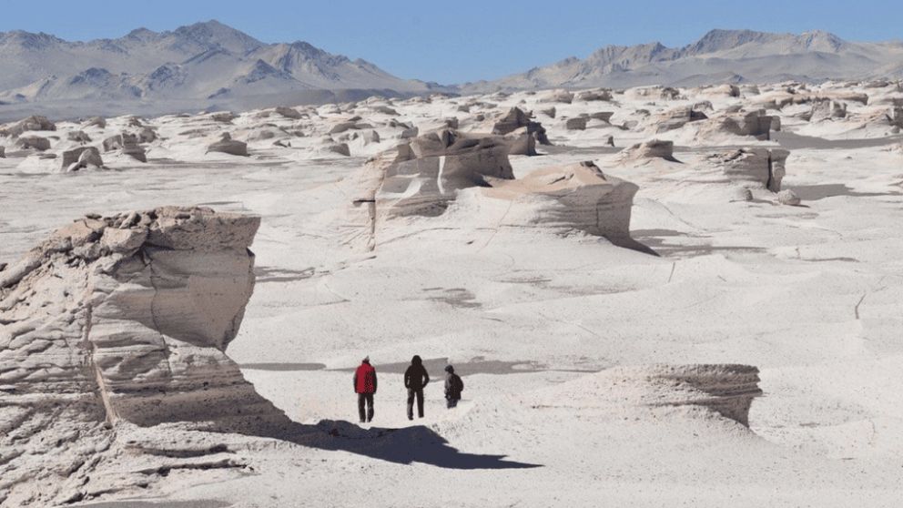 El secreto mejor guardado de la puna: el mar de piedras que hipnotiza con su paisaje surrealista