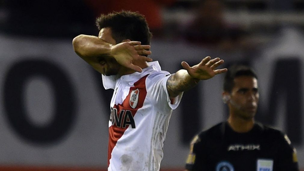 Nacho Scocco marc� el segundo gol de su equipo, ante Estudiantes. (FotoBaires)