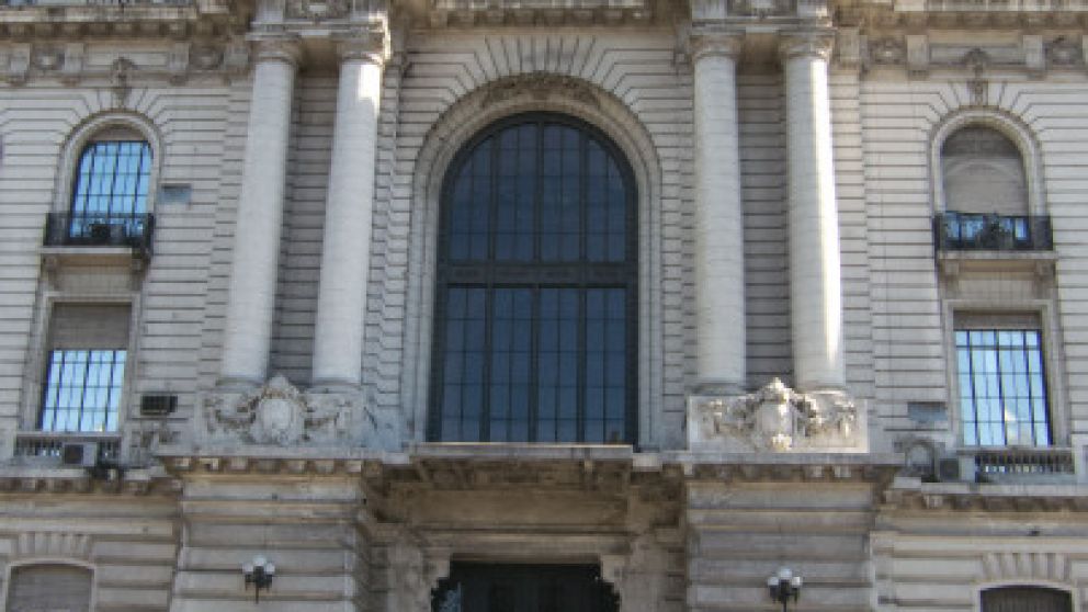 El control de importaciones se podrán hacer sólo en el exterior