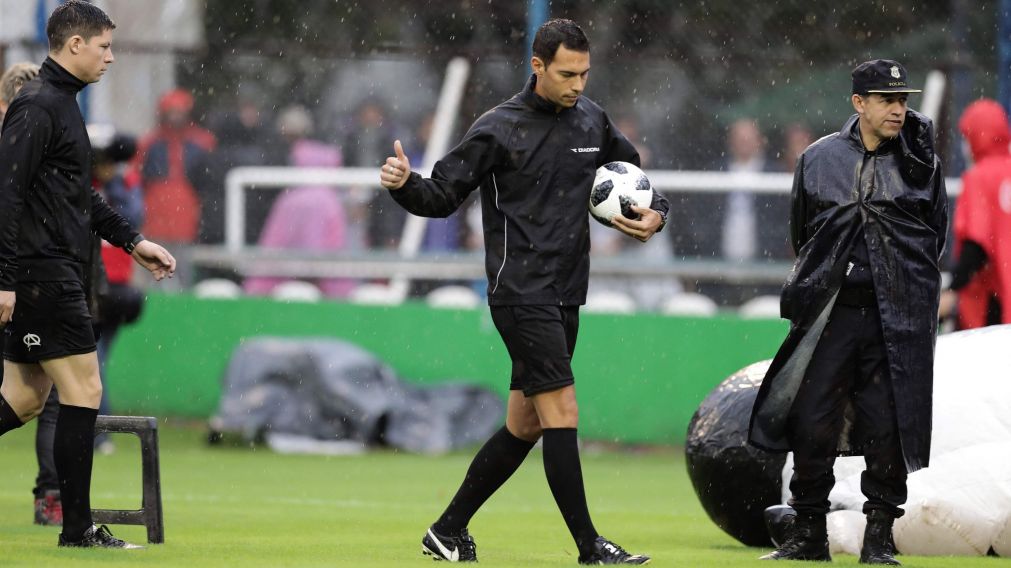 Tello�fue el blanco de cr�ticas en las redes. (AFP)