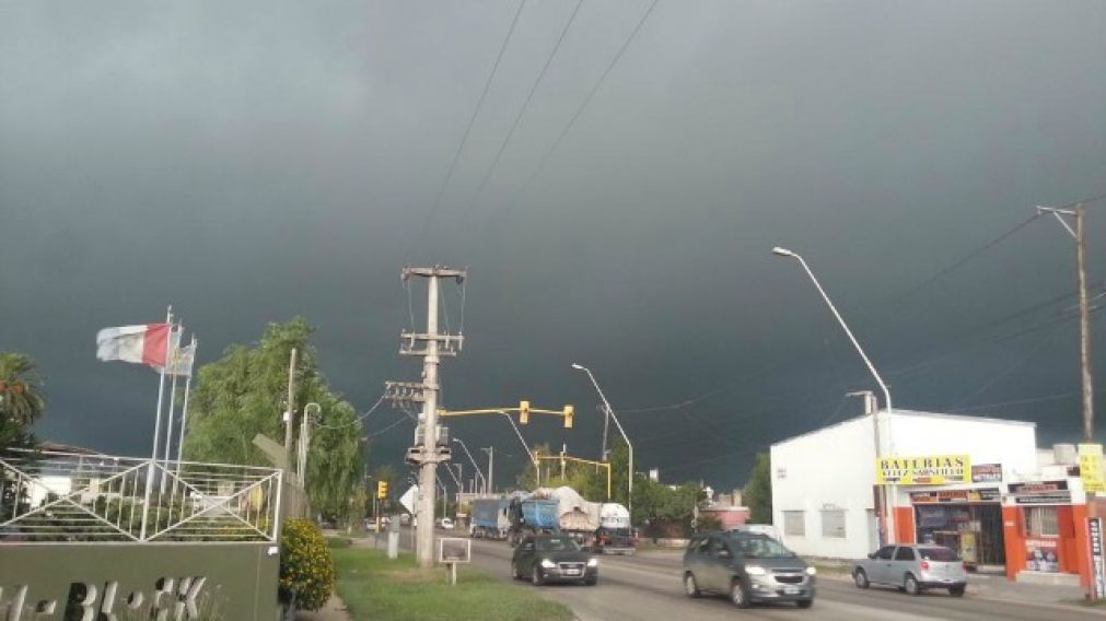 El Servicio Meteorológico anunció fuertes tormentas en Córdobas y otras cuatro pronvicias del centro del país.