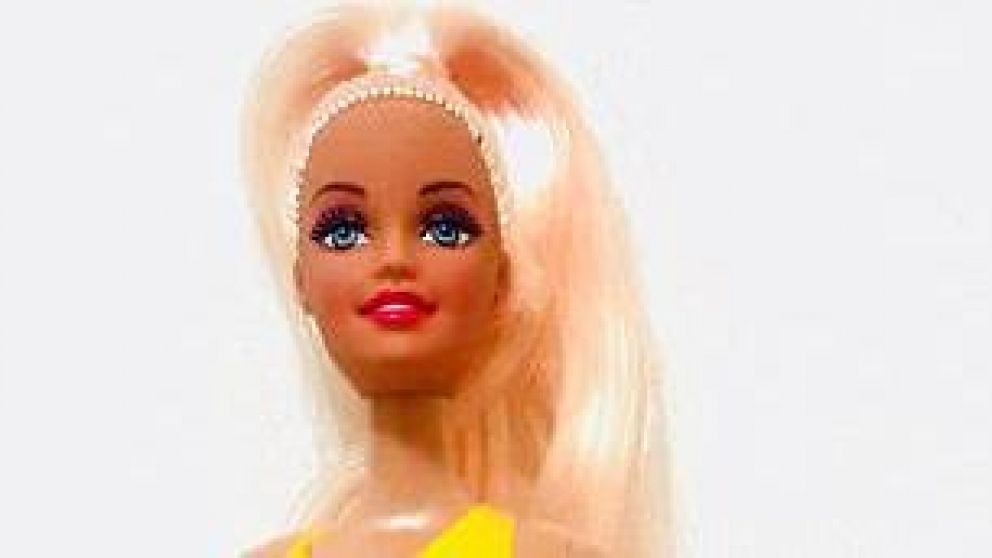 Polémica por el diseño brasileño de la muñeca "Miss BumBum".