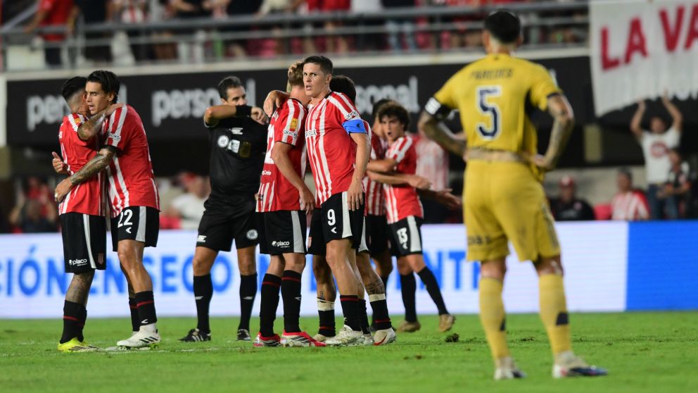 Pese a que sufrió en el final, Estudiantes de La Plata fue fiel a su escuela y derrotó a un Boca que se acordó tarde de jugar por el Torneo Apertura