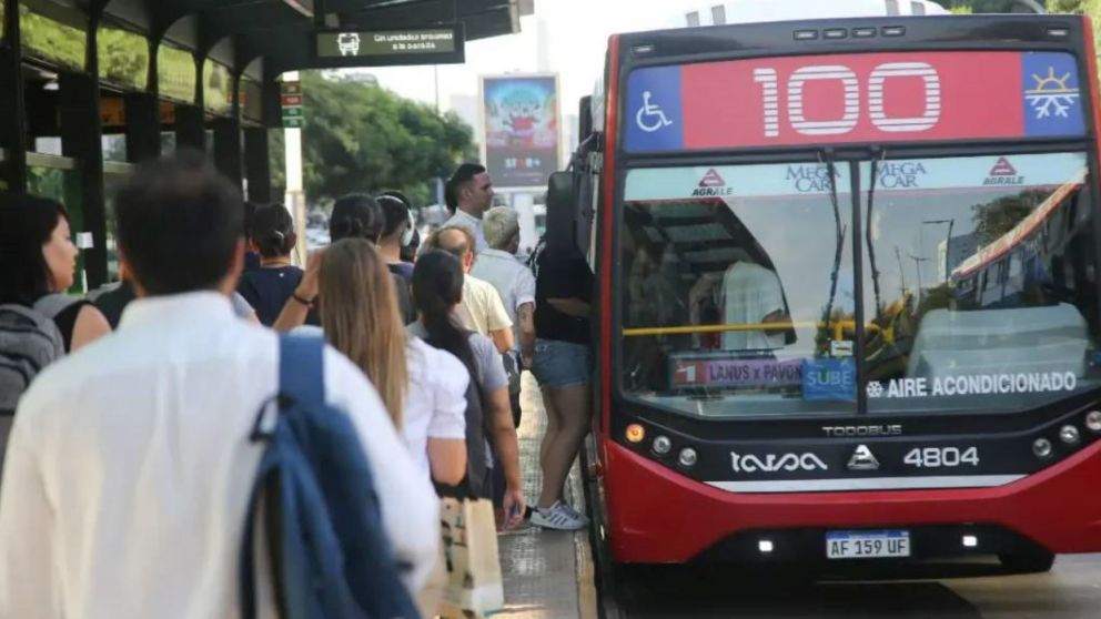 Transporte es el rubro de mayor impacto en el gasto de un hogar promedio del AMBA.