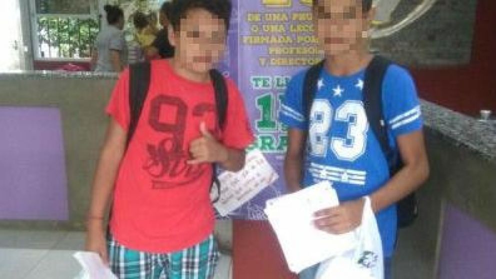 Heladería regala helado a alumnos que saquen 10 en sus exámenes