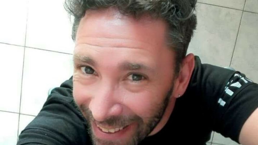 Daniel fue baleado y se encuentra en grave estado.