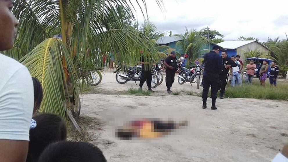 El canadiense es acusado de matar a la lider.