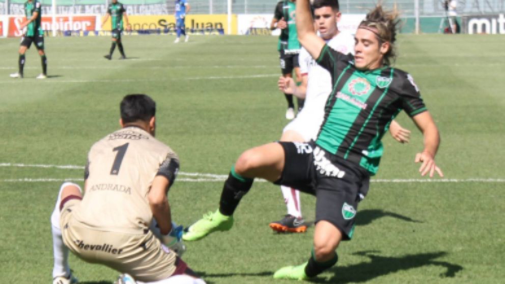 El partido entre San Martín de San Juan y Lanús fue muy parejo. (@CASanMartinSJ)