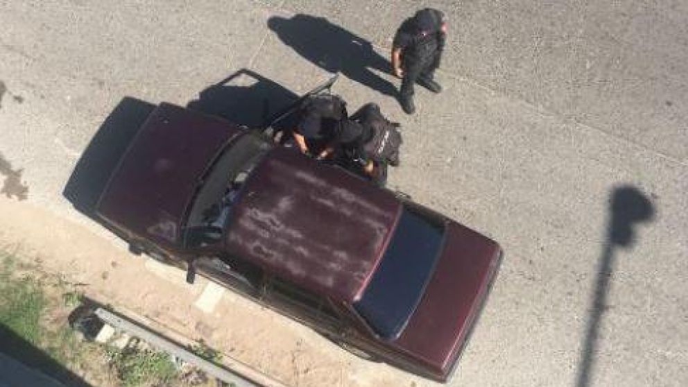 Los efectivos lo trasladaron al hospital más cercano.