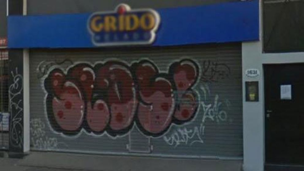 El sangriento hecho se produjo en este comercio, en jurisdicción de Llavallol. (Google street view).